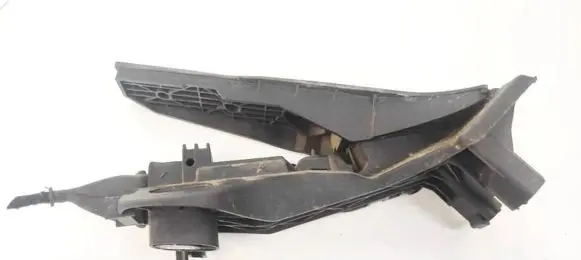 Volkswagen Touran I Accelerator throttle pedal 1T1721503H 6PV00868900