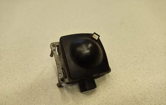 Audi A4 S4 B9 Distronic sensor radar 8K0907561 0203000051