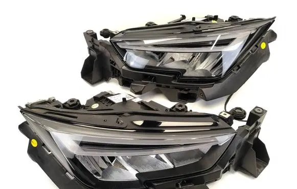 Seat Ibiza V (KJ) Headlights/headlamps set 6F1941007G 6F1941008G