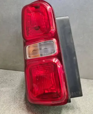 Opel Vivaro Rear/tail lights 002203900 001972510 9808243180