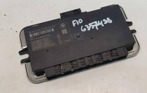 BMW 5 F10 F11 Light module LCM 9383695