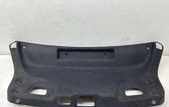Volvo S90, V90 Tailgate trim A091869 39835502 17W2104