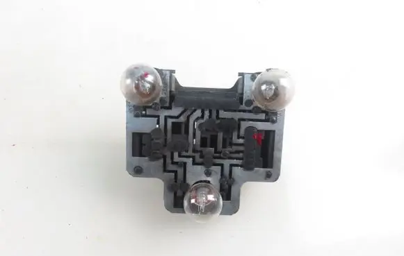 Volkswagen Transporter - Caravelle T4 Tail light bulb cover holder 701945257