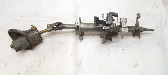 Nissan Navara D22 Steering wheel axle