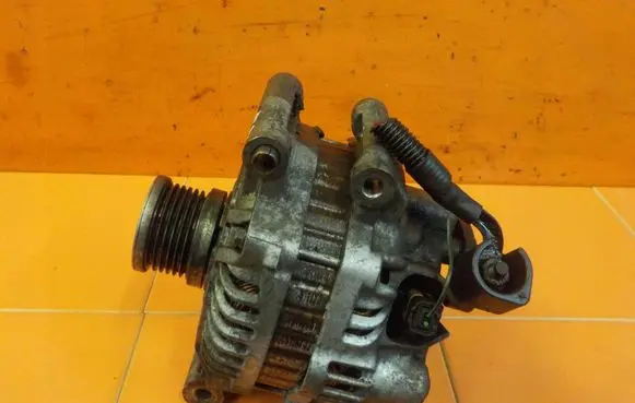 Mini One - Cooper Coupe R56 Generator/alternator 757692180 4MB43