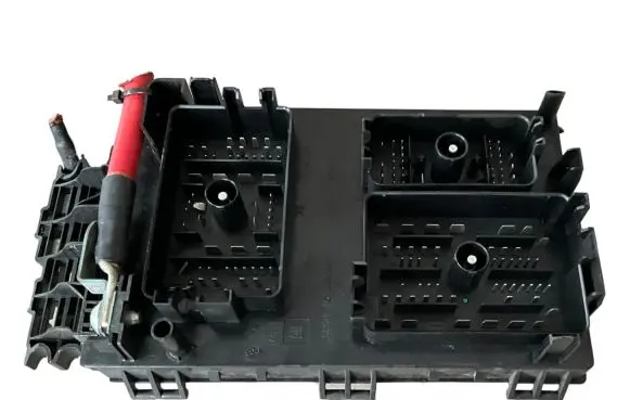Opel Astra J Power management control unit 13343982 13343982SD