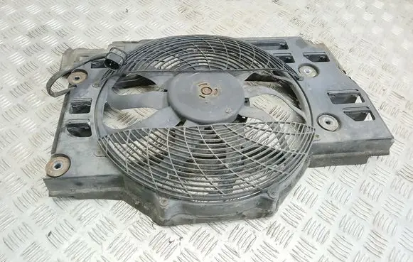 BMW 5 E39 Electric radiator cooling fan 6909895