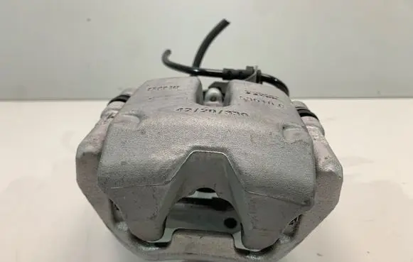 BMW X4 G02 Rear brake caliper 6887385