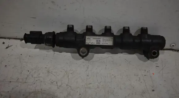 Peugeot 3008 I Fuel main line pipe 9654592680