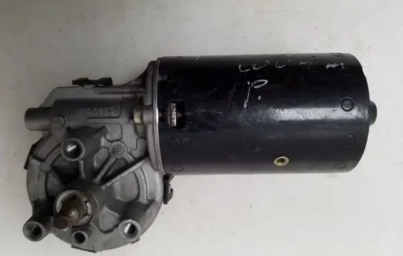 Ford Focus Wiper motor XS4117508AB