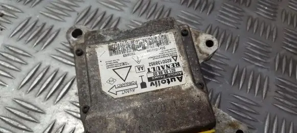 Renault Laguna II Airbag control unit/module 8200138952 601958800