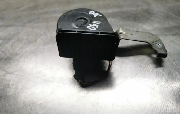 Volvo V50 Horn signal