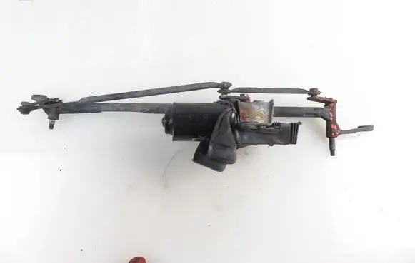 Front wiper linkage