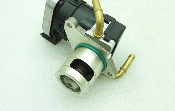 Opel Vectra C EGR valve 93176989 9196675 7.24809.29.0