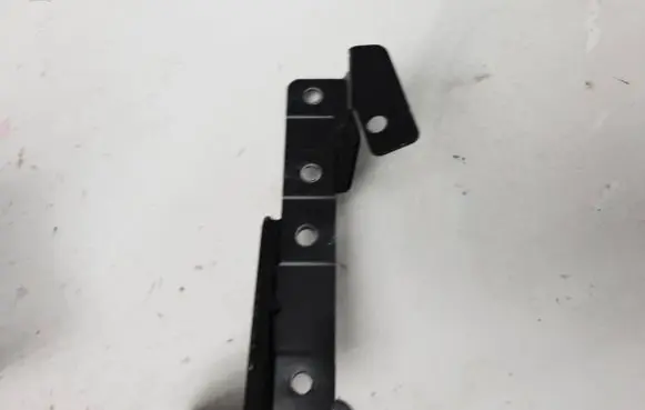 BMW 3 E46 Horn signal holder/bracket 65128378013