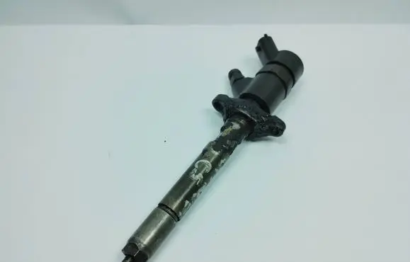 Ford Focus Fuel injector 0445110188