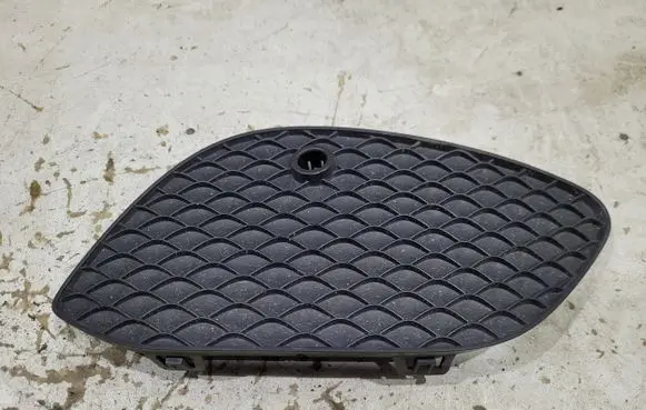 Mercedes-Benz GLC X253 C253 Front bumper lower grill A2538850222