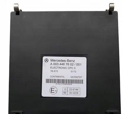 Mercedes-Benz E W211 Gateway control module A0034467602