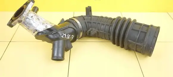 Mercedes-Benz A W176 Intercooler hose/pipe A6070900037 607951