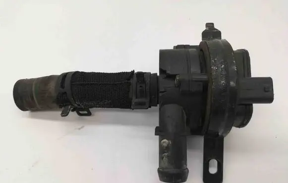 Mercedes-Benz CLA C117 X117 W117 Electric auxiliary coolant/water pump 0392023206