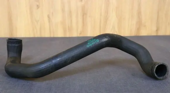 Mercedes-Benz SLK R170 Engine coolant pipe/hose 1705012282 A1705012282