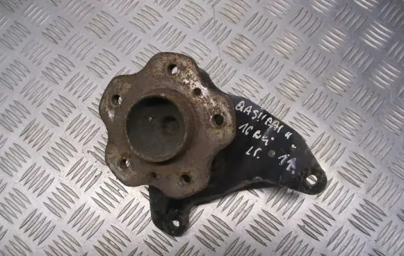 Nissan Qashqai Rear wheel bearing hub 