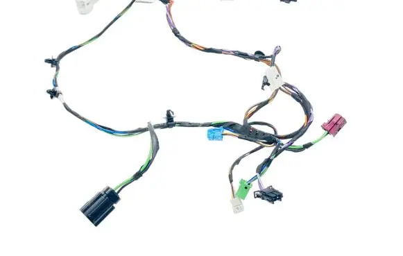 Mercedes-Benz Sprinter W907 W910 Front door wiring loom A9075407765