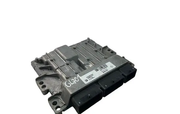 Dacia Duster Engine control unit/module ECU 237106968R 237107137R