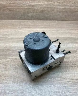 BMW 5 E39 ABS Pump 6758969 0265225005