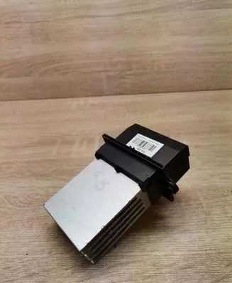 Renault Megane II Heater blower motor/fan resistor F657165W