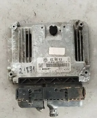 Volkswagen Golf VI Engine control unit/module 03c906016 0261s04390
