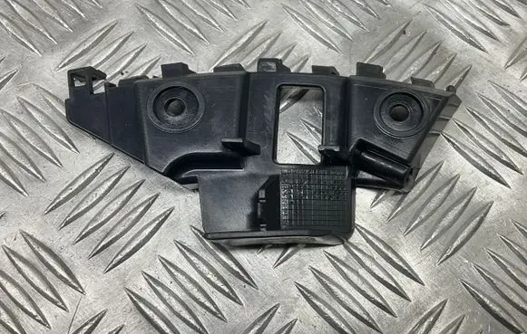 Volkswagen Jetta VI Front bumper mounting bracket 5C6807184