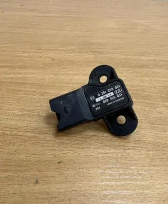Volkswagen PASSAT B6 Air pressure sensor 0261230031 D5903