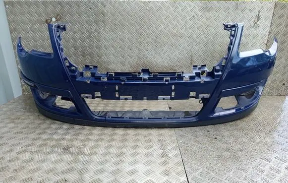 Volkswagen PASSAT B6 Front bumper 3C0807221A