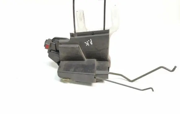 Hyundai Tucson JM Front door lock