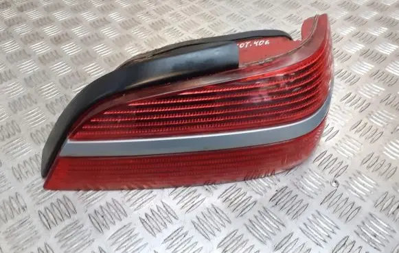 Peugeot 406 Rear/tail lights 9630364977