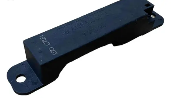 Mercedes-Benz C W205 Keyless (KESSY) go control unit/module A1668200075 A3210163003
