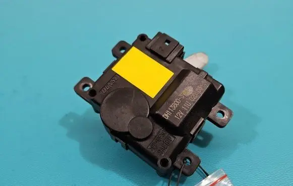 A/C air flow flap actuator/motor