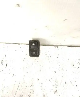 BMW 5 E39 Electric window control switch 8368974