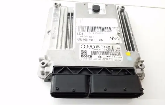 Audi A6 S6 C6 4F Engine control unit/module 4F5910401G 0281013838