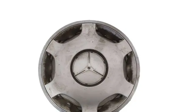Mercedes-Benz E W124 R15 wheel hub/cap/trim 1244011424