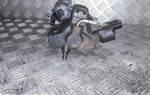 Ford Focus Fuel injection high pressure pump 9685705080