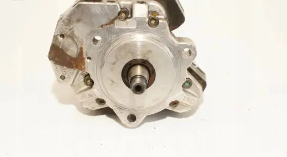 BMW 3 E90 E91 Fuel injection high pressure pump 0445010045