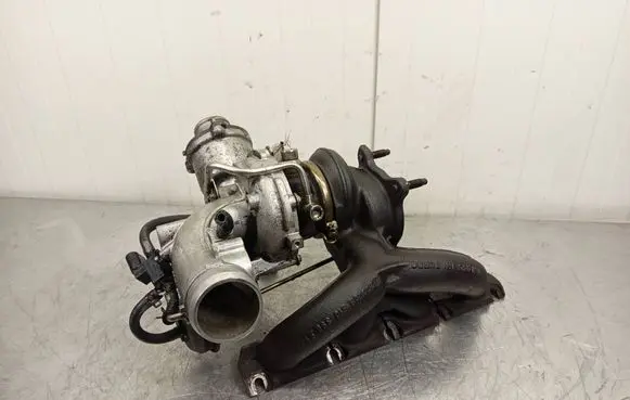 Audi A4 S4 B8 8K Turbo 06H145702Q
