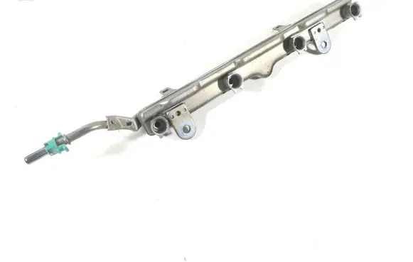 Honda Civic Fuel main line pipe 16620-RAA-A01