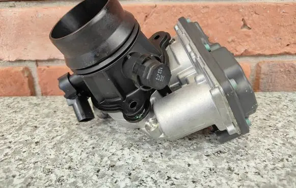 BMW X1 F48 F49 Throttle valve 7619008 8650760