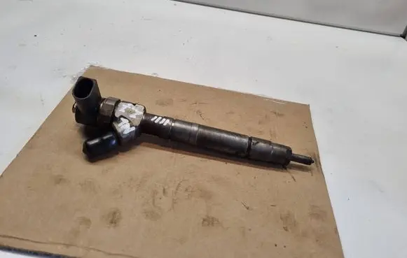 Mercedes-Benz ML W163 Fuel injector 0445110096