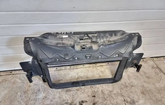 Volkswagen New Beetle Radiator support slam panel 059010158a