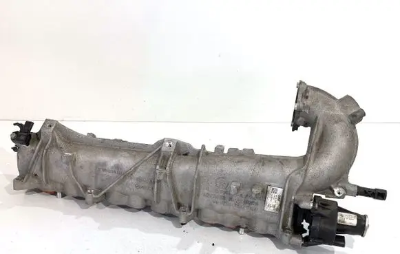 BMW X5 G05 Intake manifold 8598052