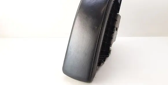Toyota Prius (XW30) Armrest 5891347010 5890147090 5890147110